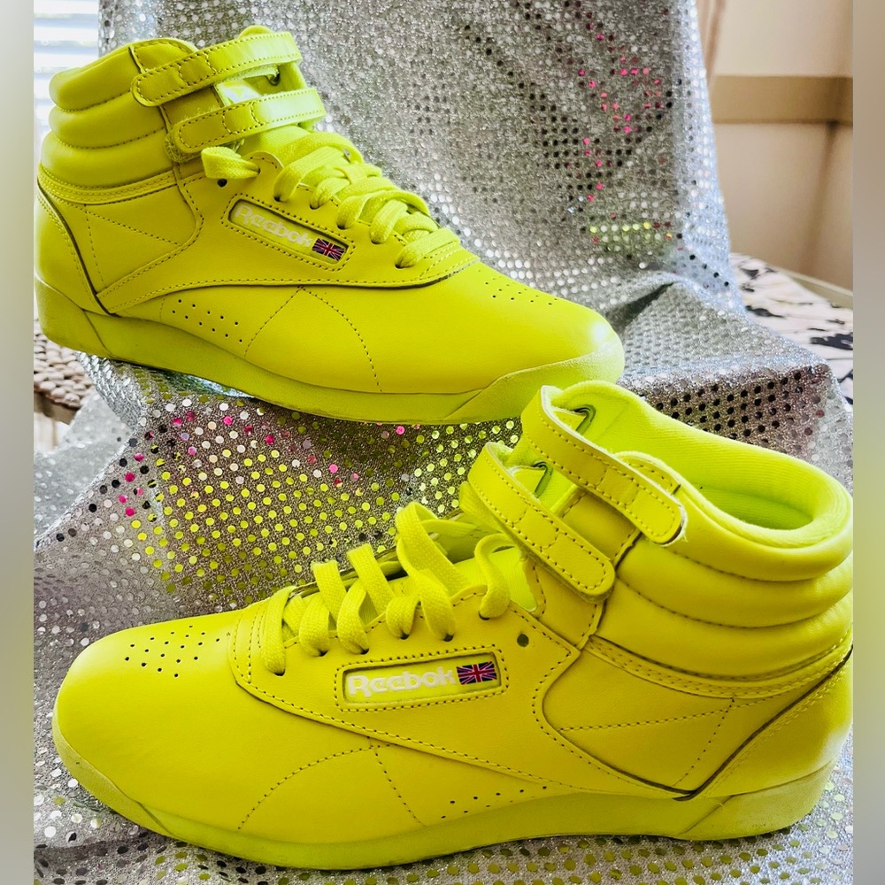 Classic Neon Green Aerobic Reebok Sneakers